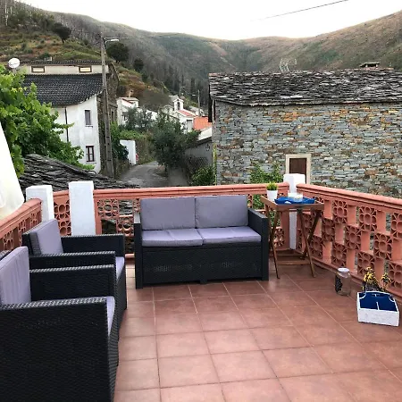 Casa de Férias Casa Da Carvalha - ádela Acor (Gois)